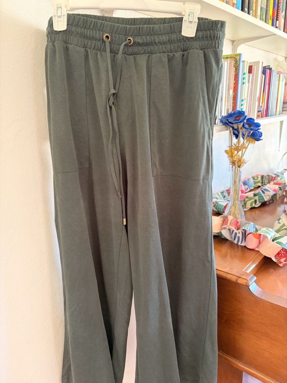 Lou & Grey Forest Green Drawstring Joggers